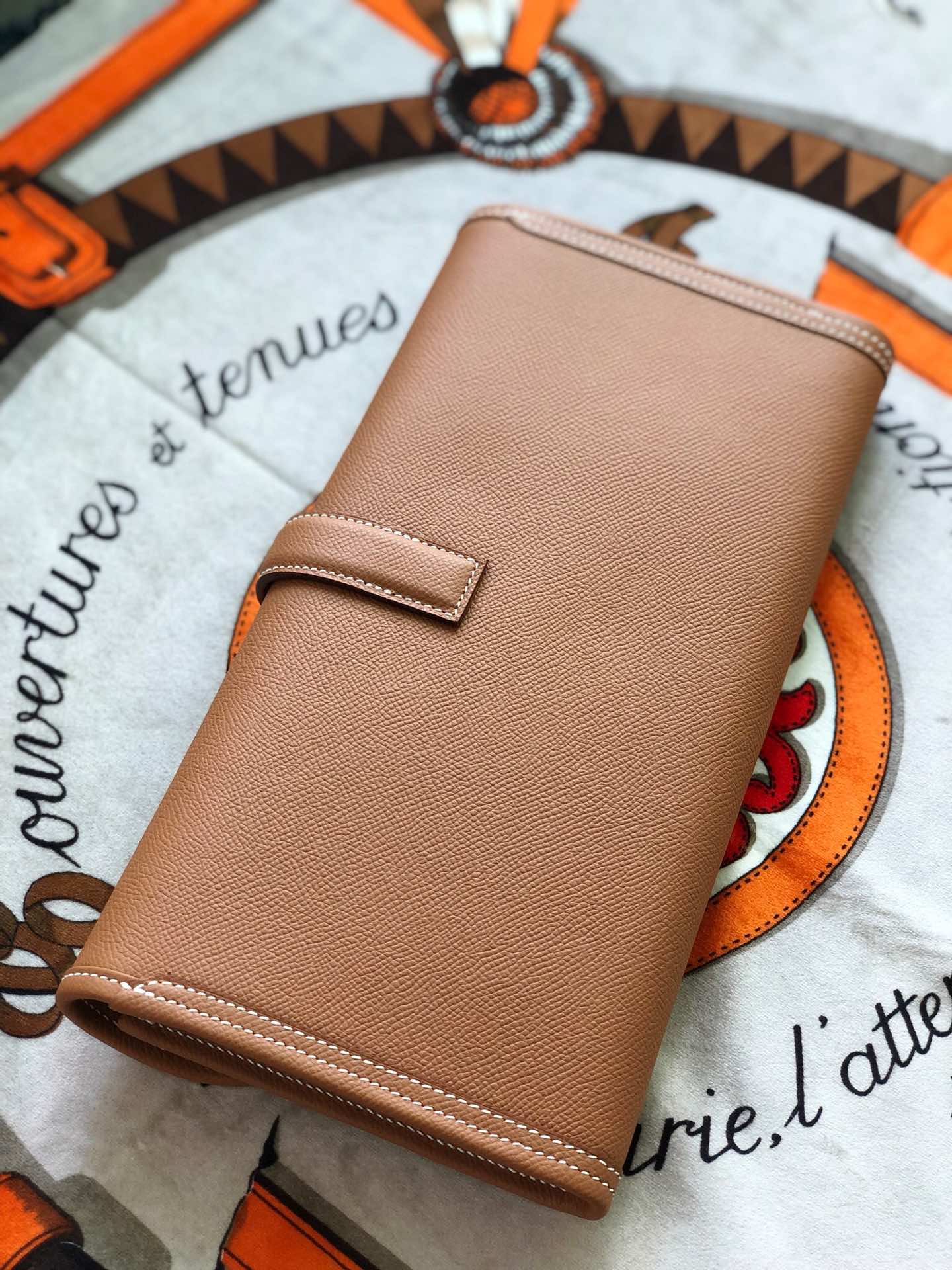 HM Jige 29 Bronze Brown Epsom 229080