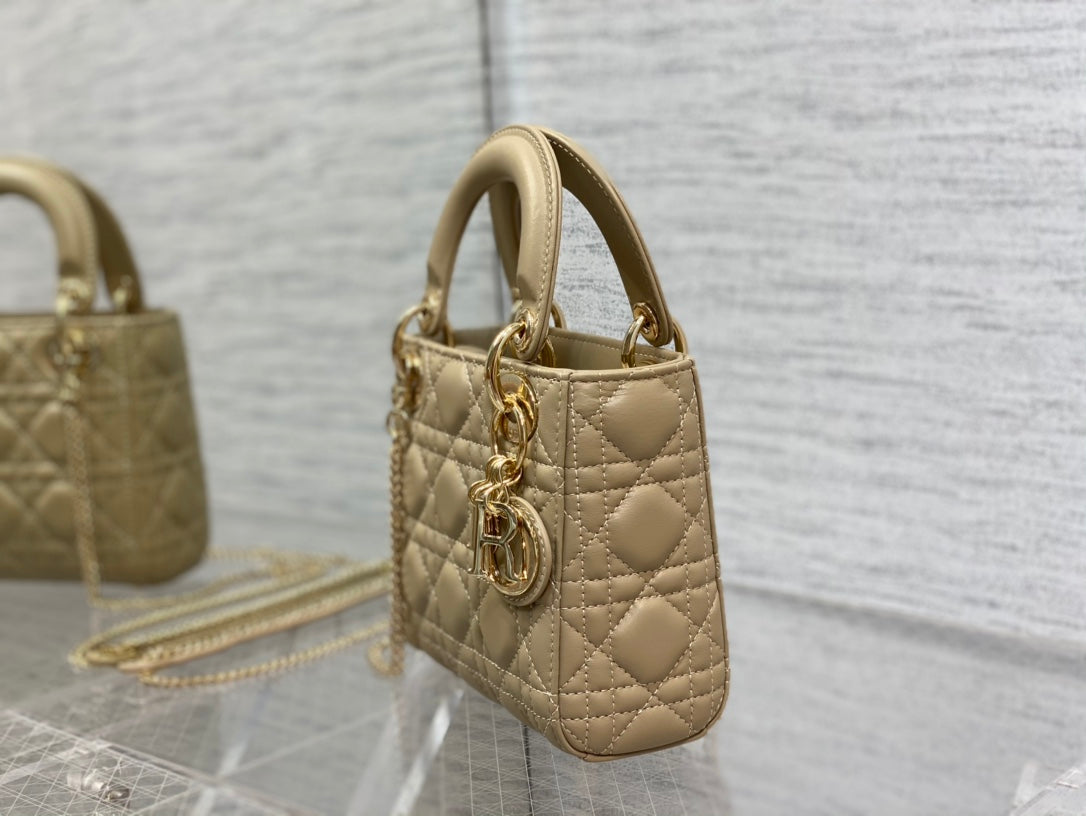 mini lady 17 camel lambskin