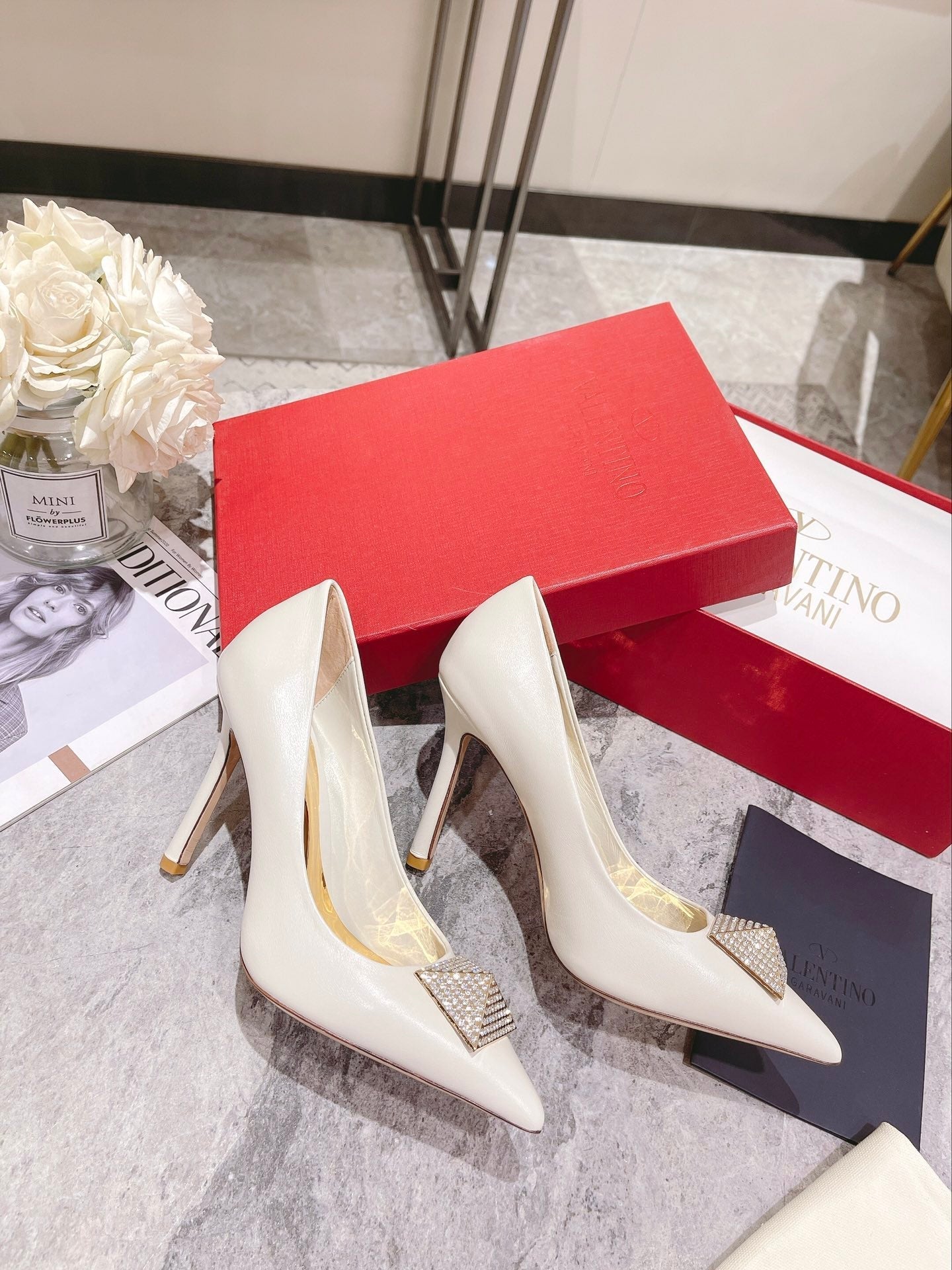 VT 25 Toe Pumps Diamond White Sheepskin