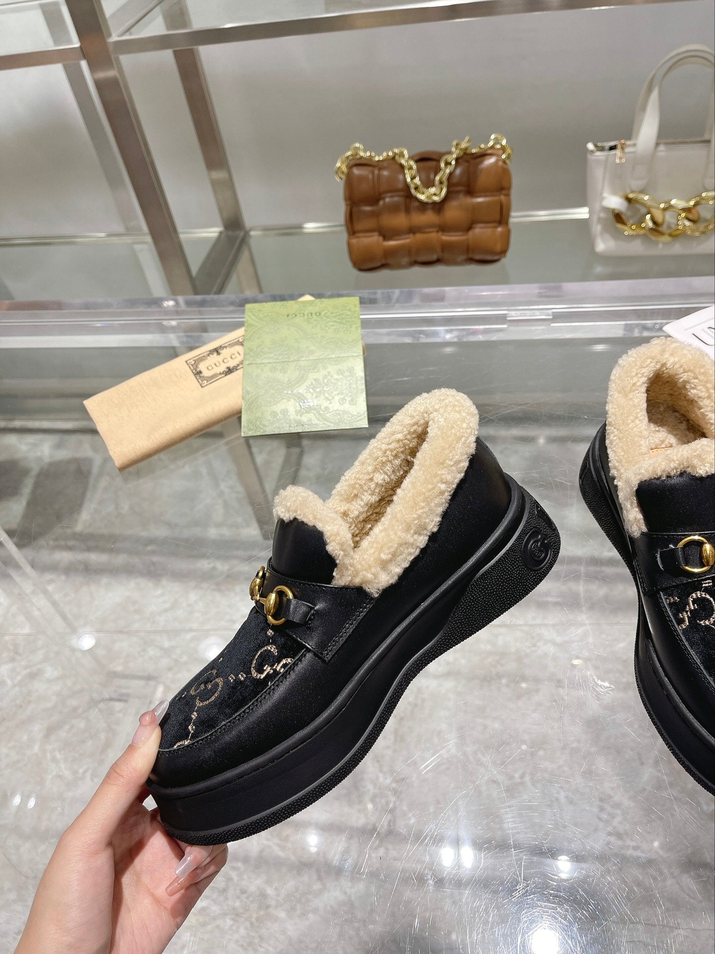 GG Snow Boots Black  Calfskin Suede Wool 576251