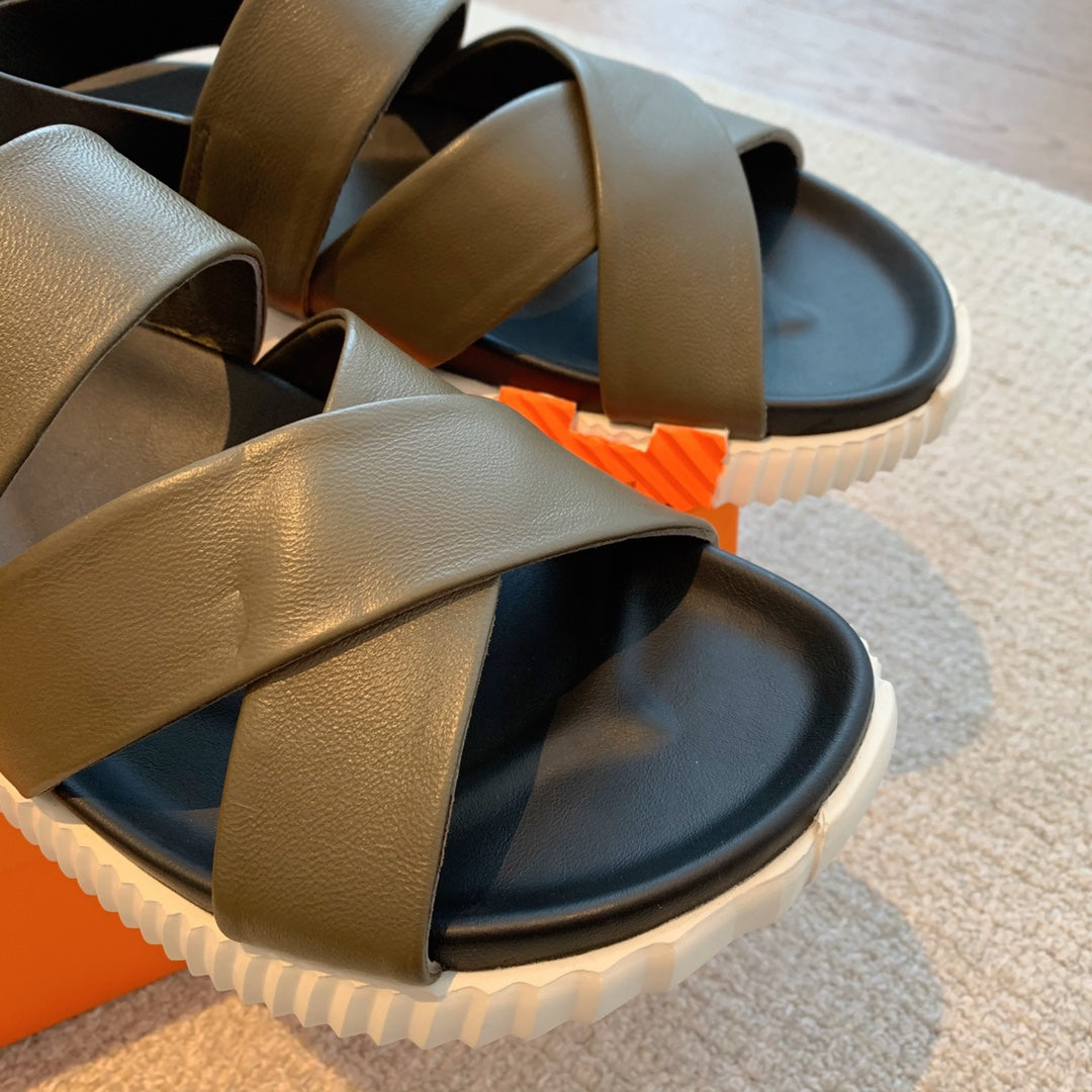 HM ELECTRIC SANDAL CEDAR CALFSKIN