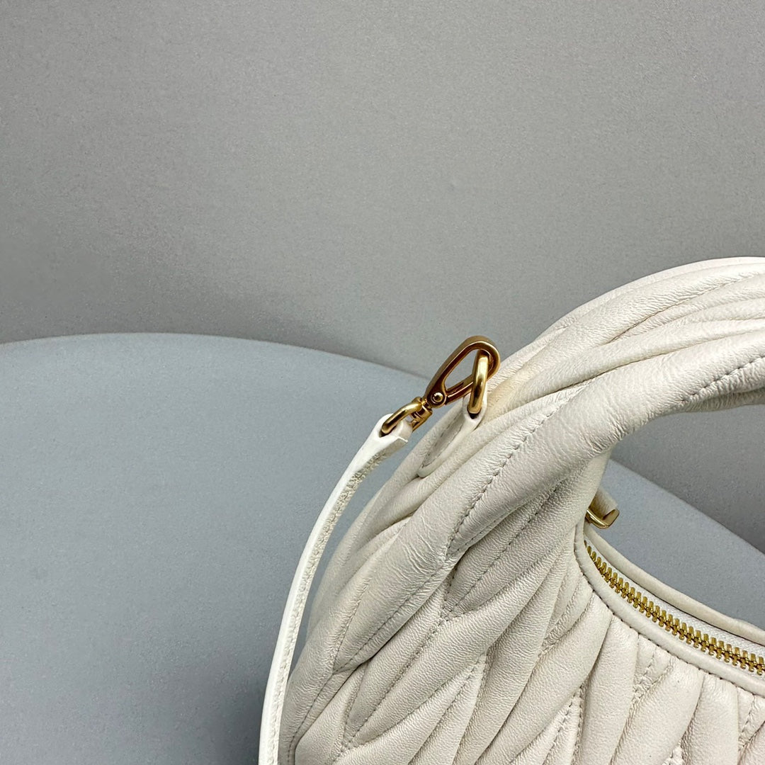 MINI HOBO 20 BAG IN WHITE LAMBSKIN