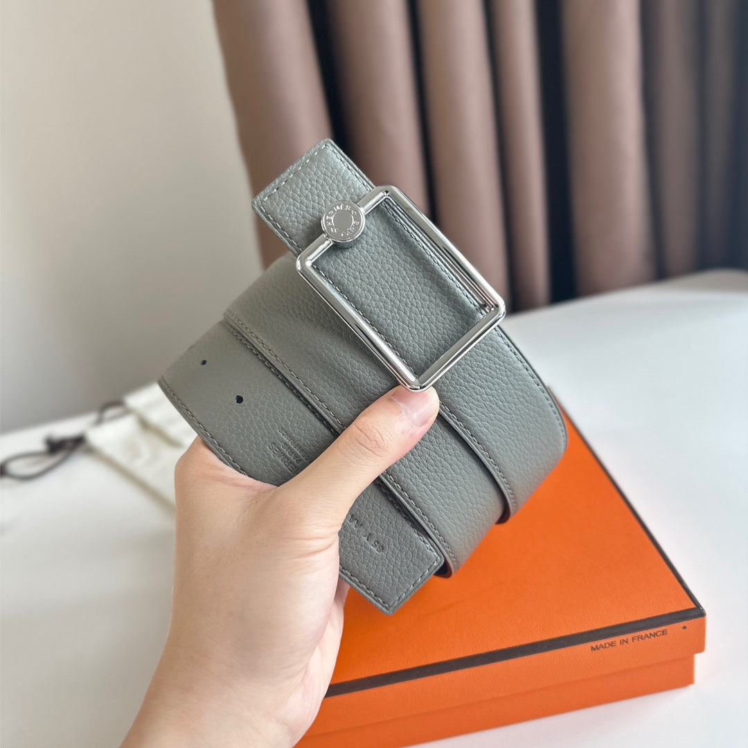 HM OSCAR BELT BUCKLE & REVERSIBLE BLACK AND ASH GREY LEATHER STRAP 38MM SILVER HARDWARE