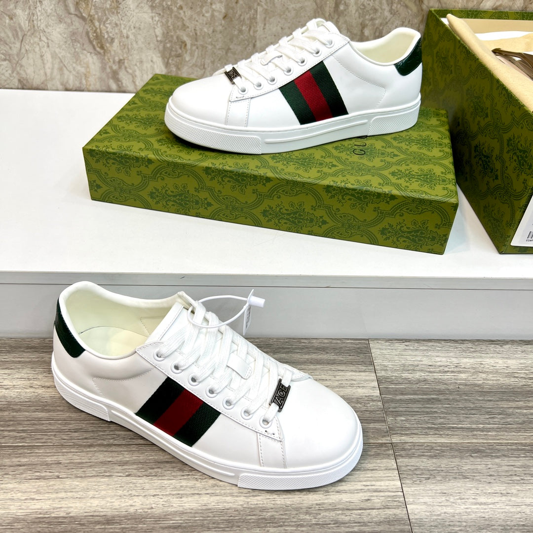GG Men's ACE Sneaker White Calfskin 525955
