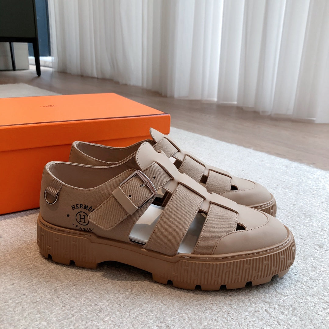 HM ITEM SANDAL ALMOND CALFSKIN AND DENIM