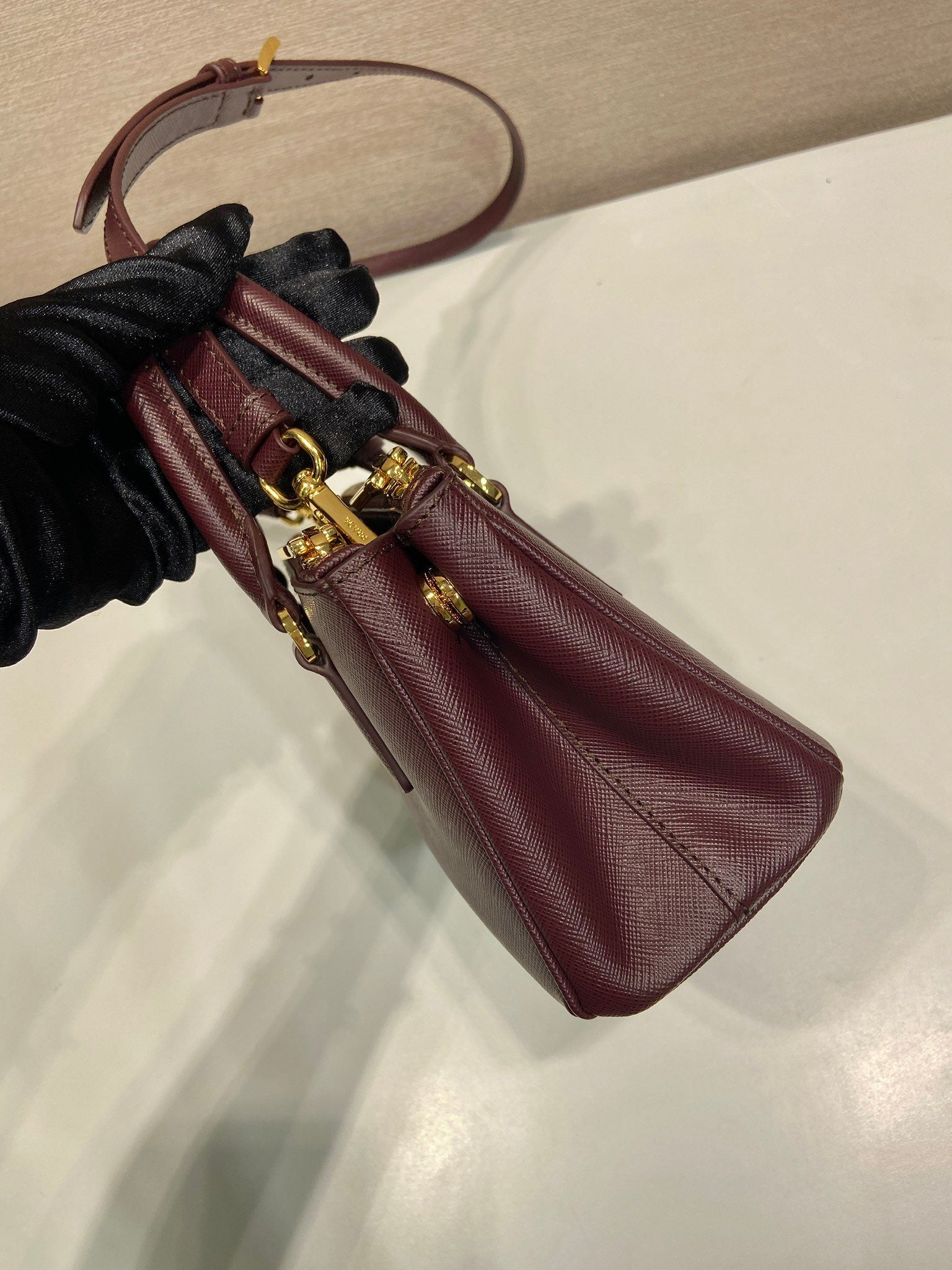 PRA Galleria handbag 21 burgundy leather 280837