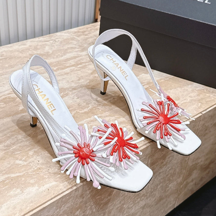 Sandals & Slides