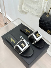 CC 2026 Slip-On Sandals Raffia Sheepskin Gold Logo