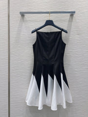 LV 25 Elegant Hepburn Style Suspender Dress Black White Polyester Wool