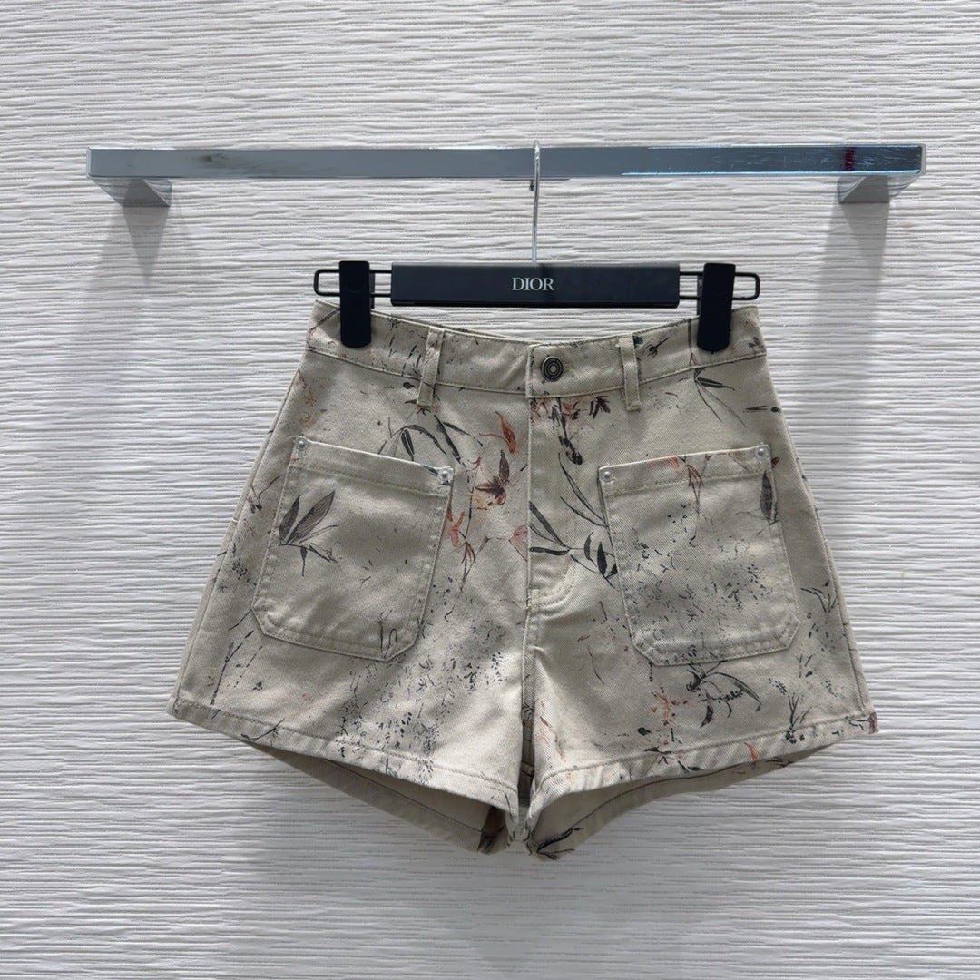 CD 25 Ink And Floral Short Beige Cotton