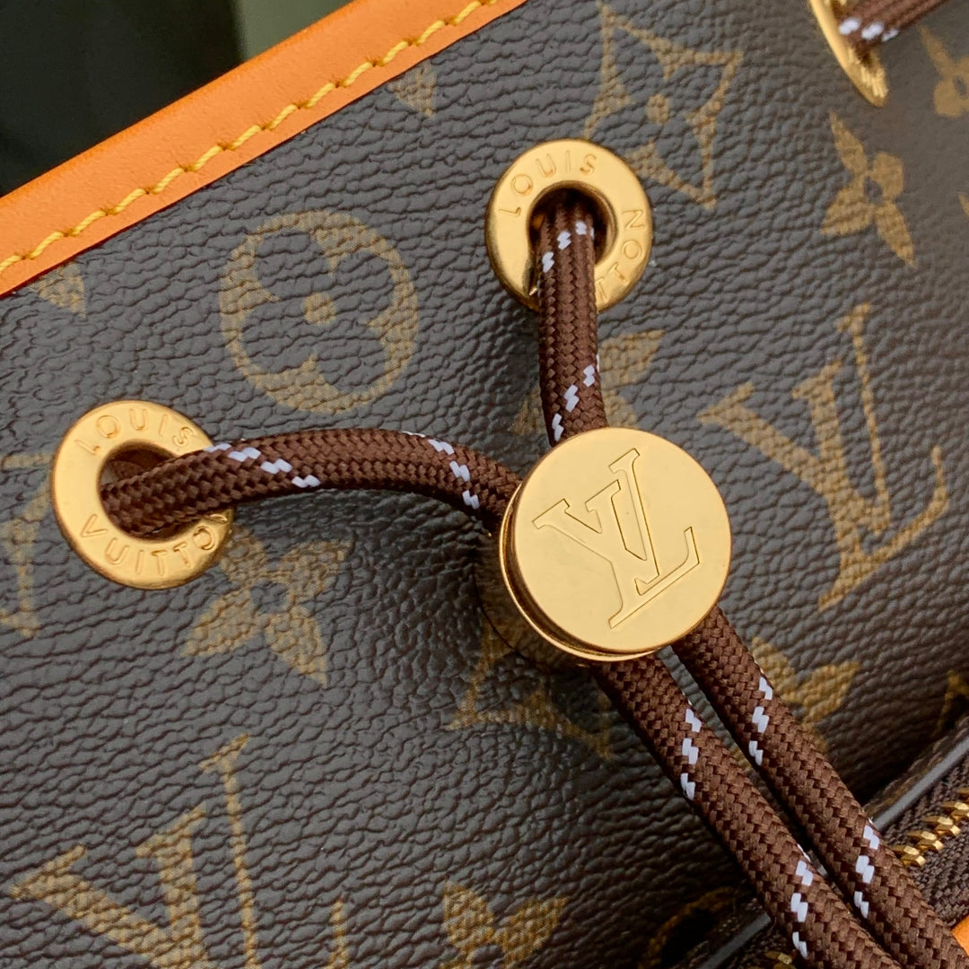 LV Noe Cargo 24cm Brown  Monogram Canvas 330769