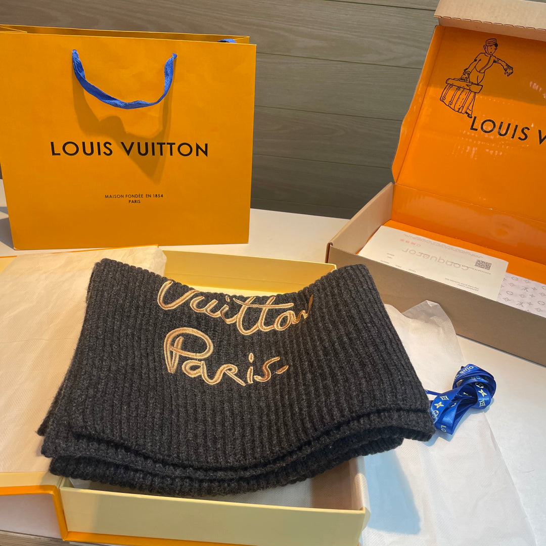 LV Exclusive Scarf 180cm Black Wool 978801