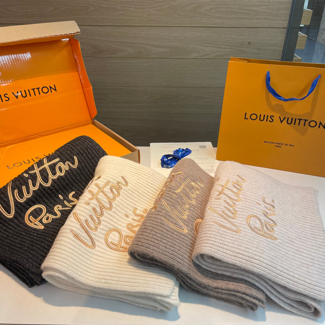 LV Exclusive Scarf 180cm Black Wool 978801