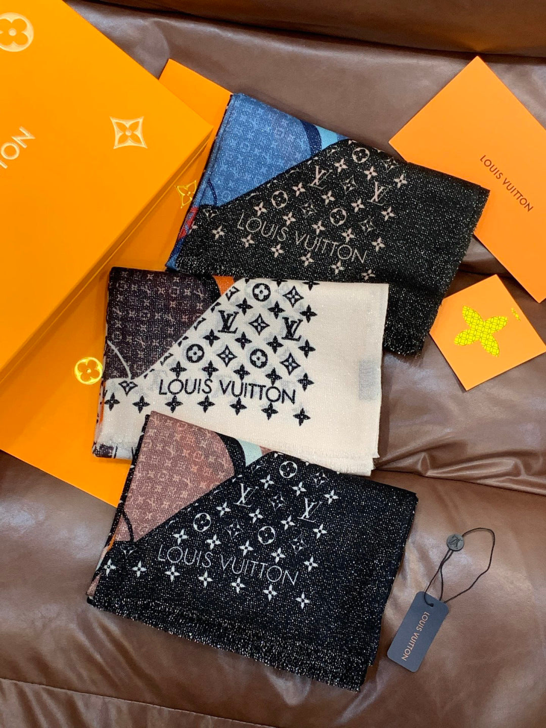 LV Monogram Scarf 200cm White Black Cashmere 969189