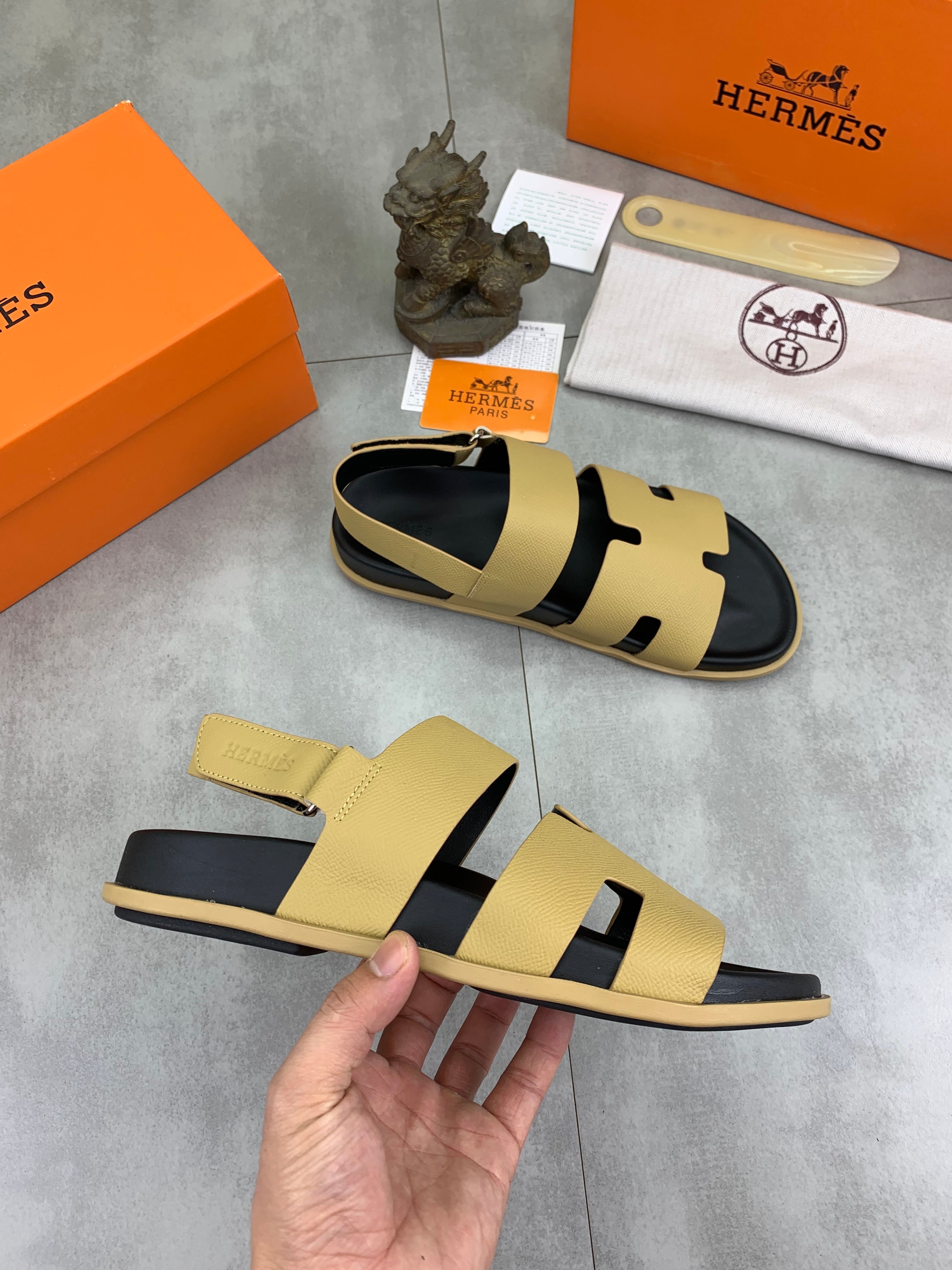 HM Men's Genius Sandals Yellow Jasmine Calfskin 645503