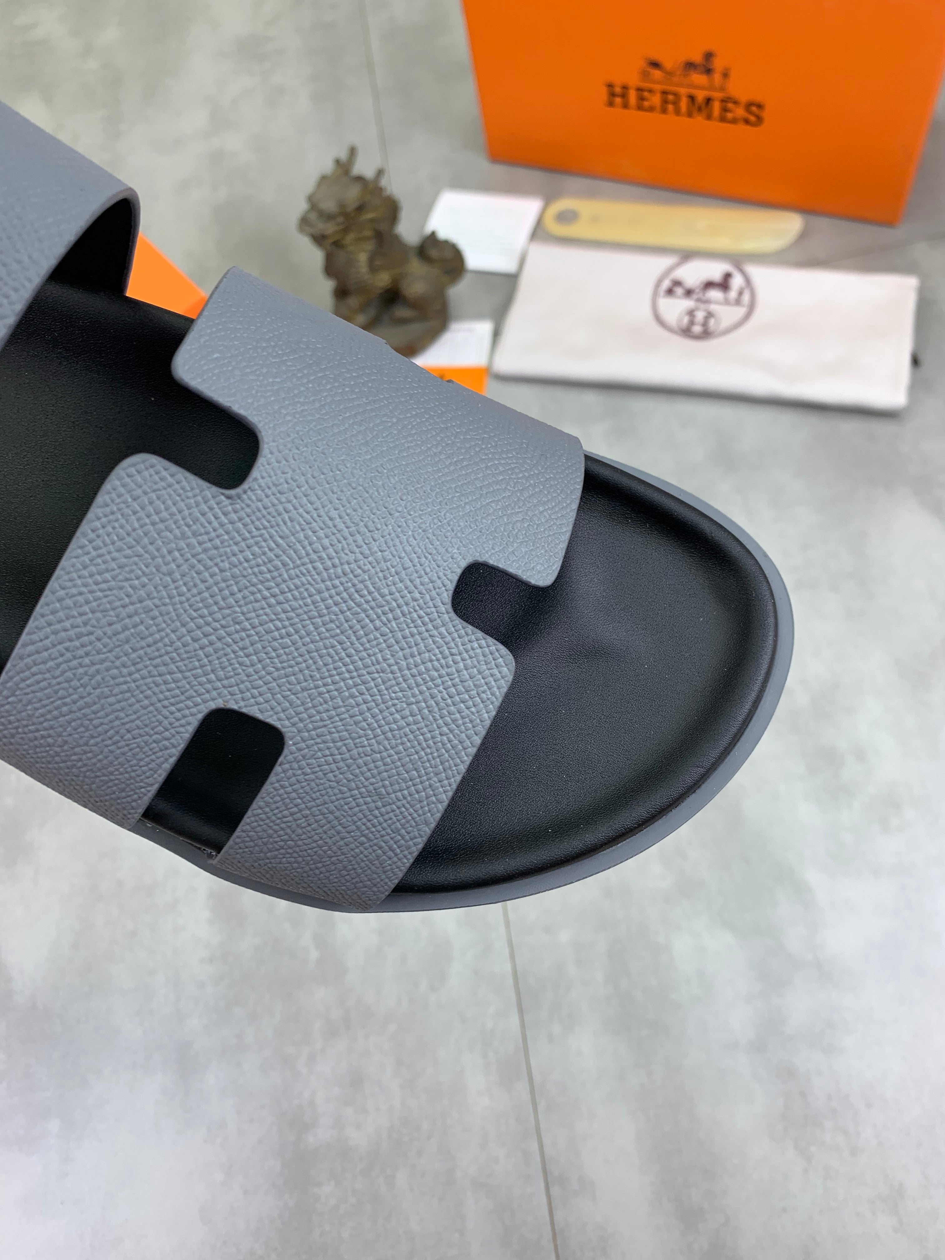 HM Men's Chypre Sandals Grey Calfskin 645504