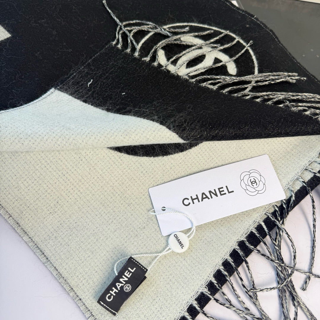 CC 25 Scarf 200cm White Black Lambswool 968389