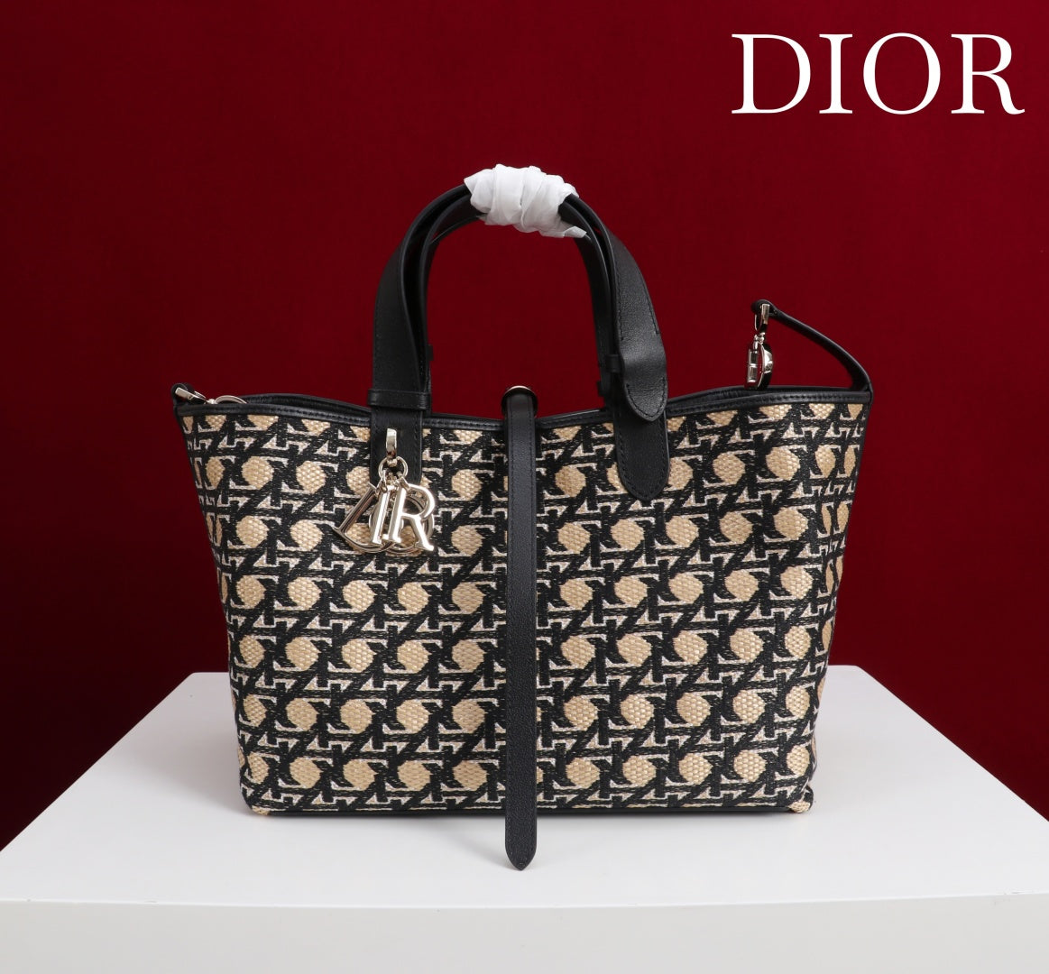 CD Toujours  Bag 29 Diamond Black Beige Leather