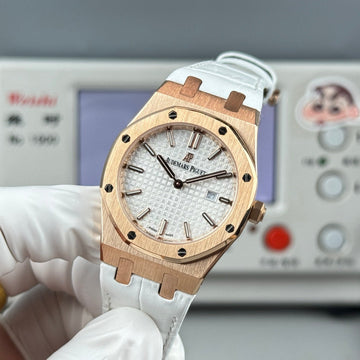 Audemars Piguet Royal Oak Lady 33mm Rose Gold White Leather