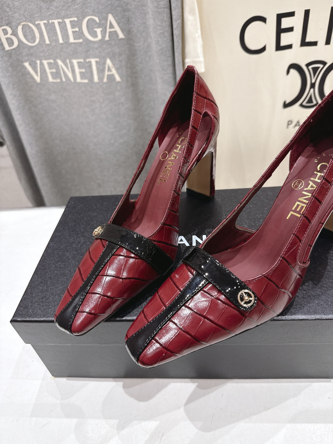 Channel 2026 Embossed Patent Calfskin 85mm Pumps 896437