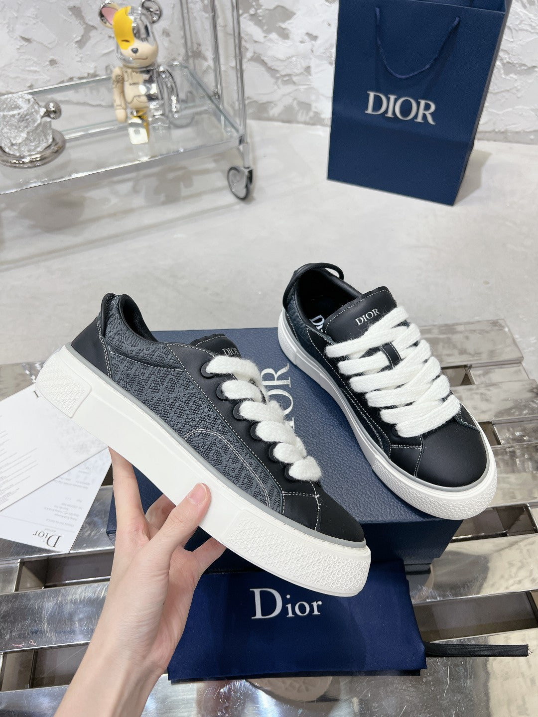 CD B33 Sneaker 30mm In Black Calfskin 100662