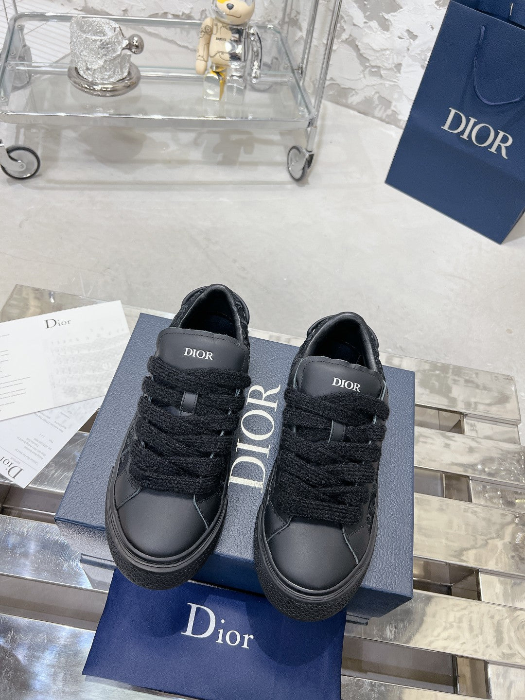 CD B33 Sneaker 30mm In Black Calfskin 100668