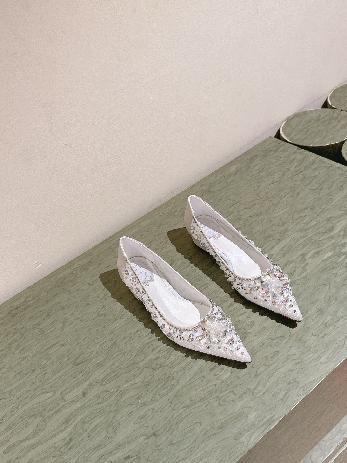 RC 25 Diamond Flat Sole White Custom Lace 268059