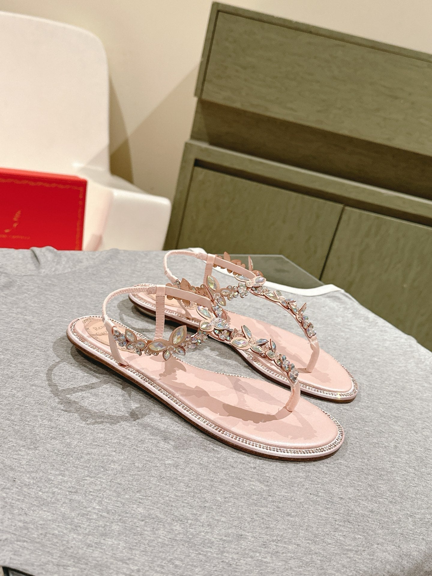 RC 25 Thong Snake-Shaped Popular Fairy Sandals Pink Silk Rhinestones 268064