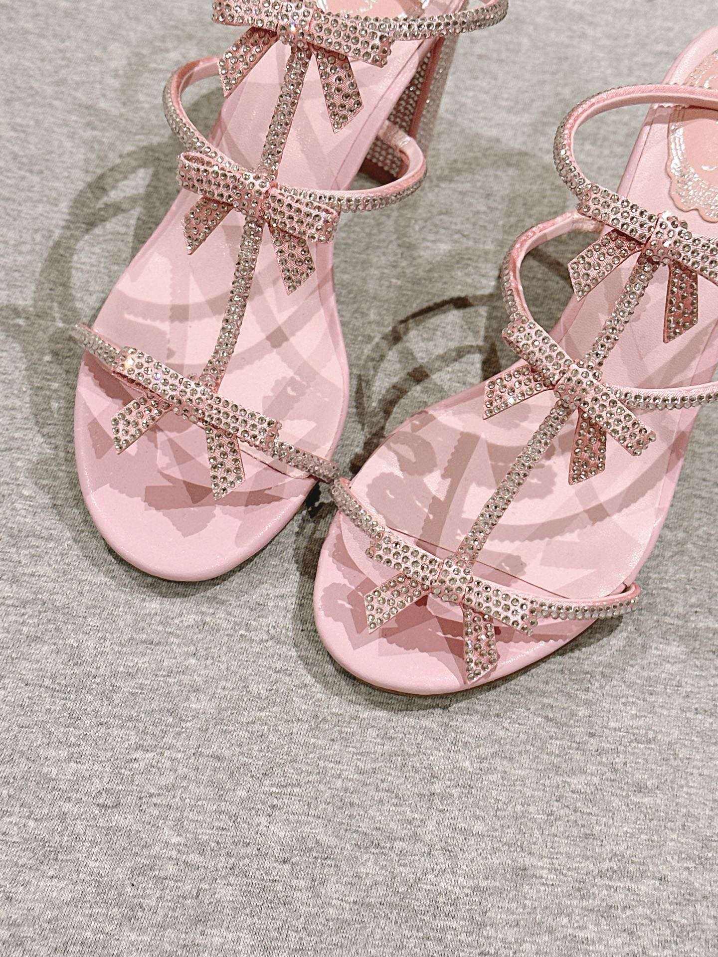 RC 25 Add Bow Diamond High Heeled Pink Silk Rhinestones 268071
