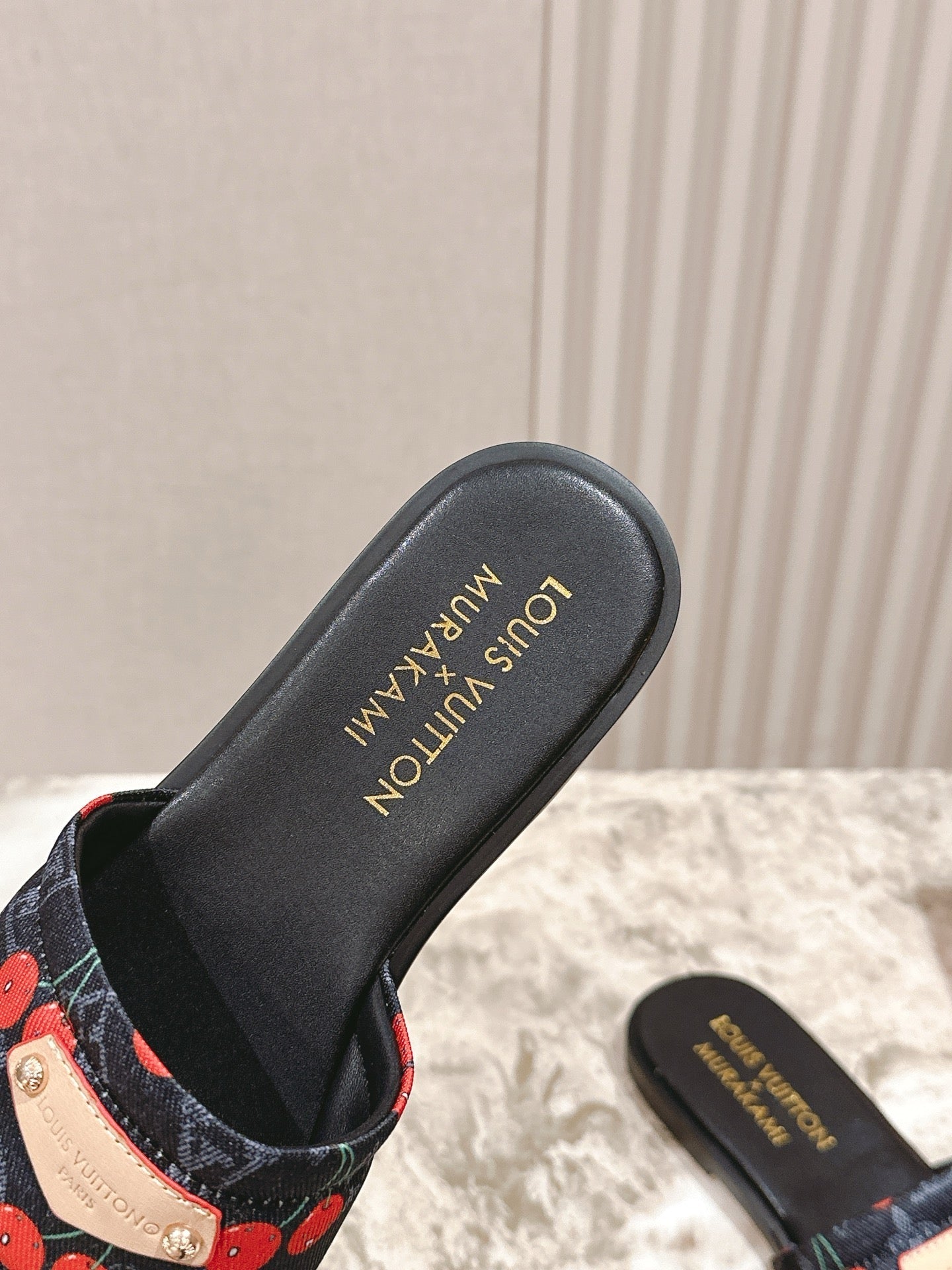 LV 26ss Slippers Navy Blue Black Red Denim Leather 656929
