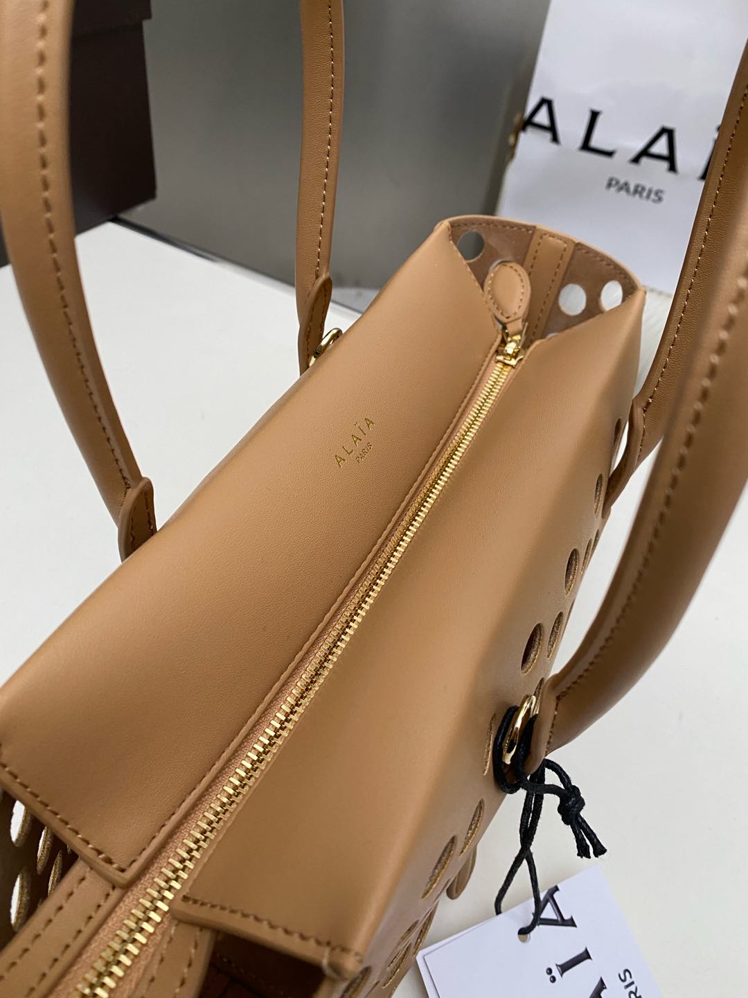 Alaia NEO MINA 20 BAG BROWN CALFSKIN 243015