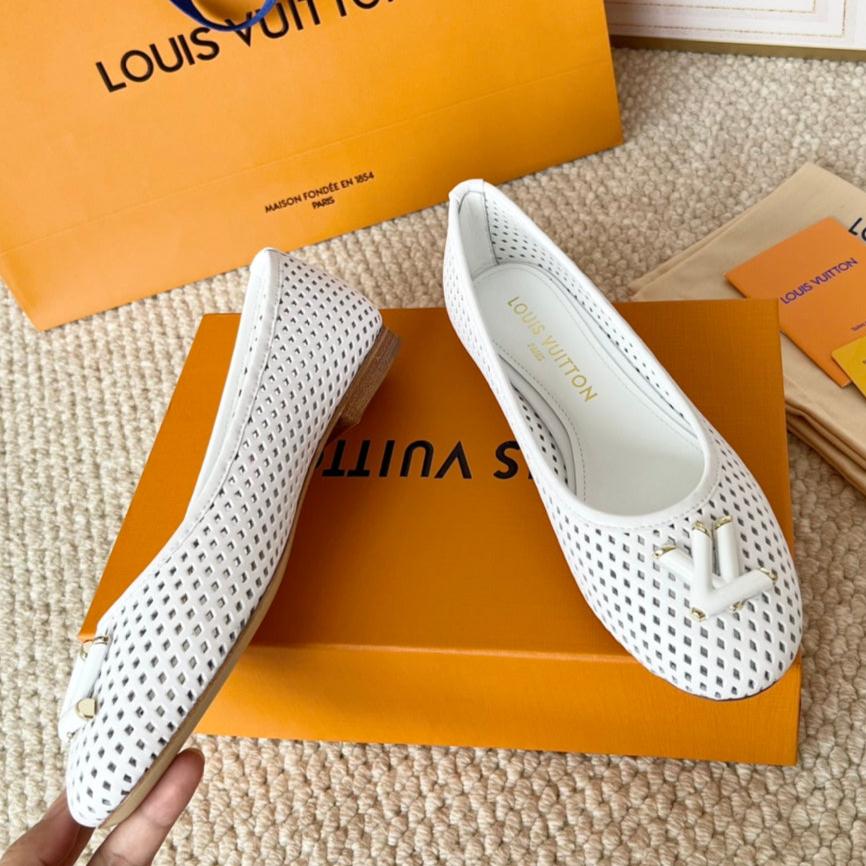 Ballet Flat