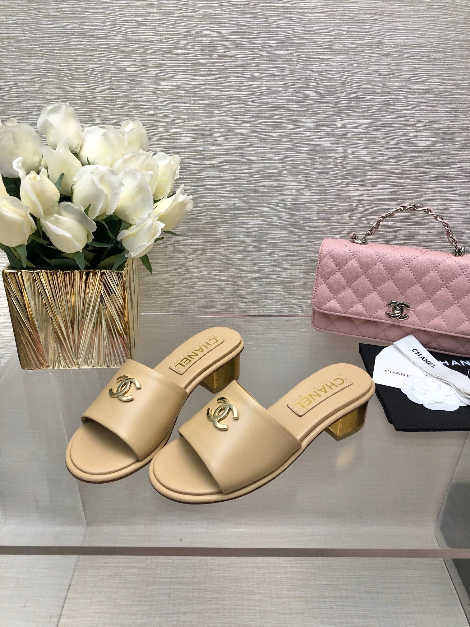 CC 25C Mid Heel Mule Cream Genuine Calfskin 212955
