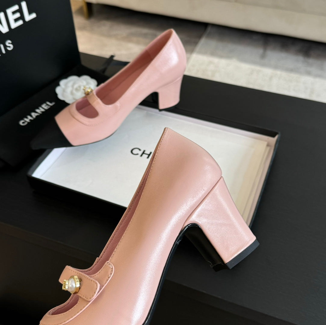 Double C WOMEN'S SHOES SPIRIT TOE Light Pink Lambskin