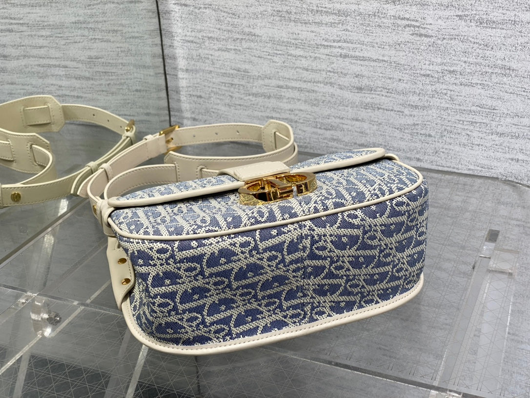 CD Montaigne classic monogram 25 blue white canvas jacquard