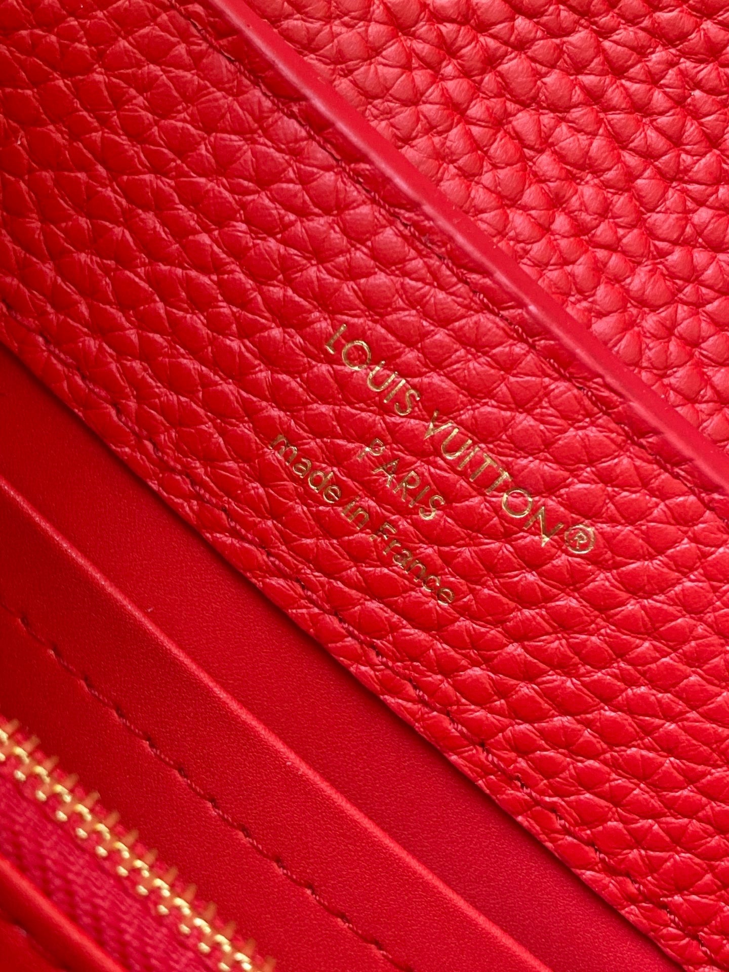 LV 2026 Capucines Bag 22cm Red Taurillon Cowhide Leather 281431