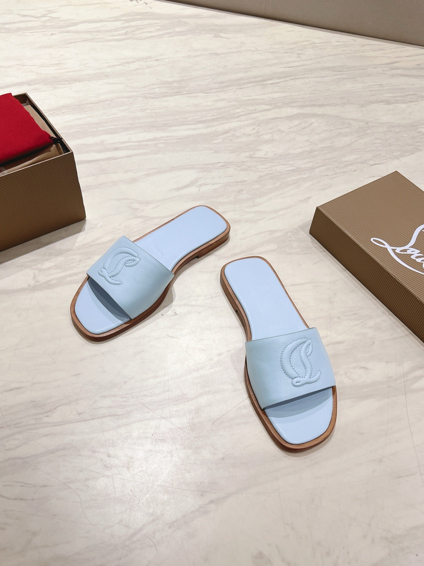 CL 25 Slippers Blue Top Layer High Gloss Calfskin 307499