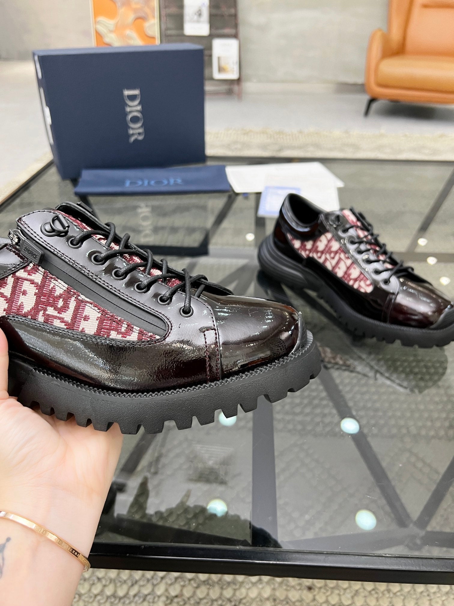 CD COMBAT DERBY SHOE WINE POLISHED CALFSKIN