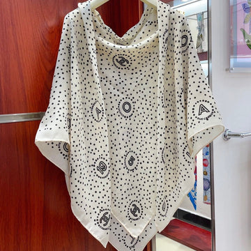 CC Square Scarf 140 CM In White Mix Black Cashmere And Silk  398279