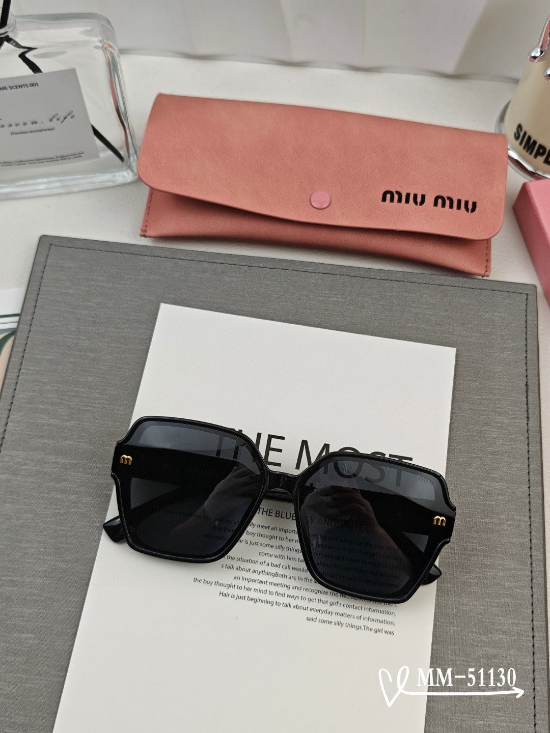 RUNWAY SQUARE SUNGLASSES 51130 IN ACETATE