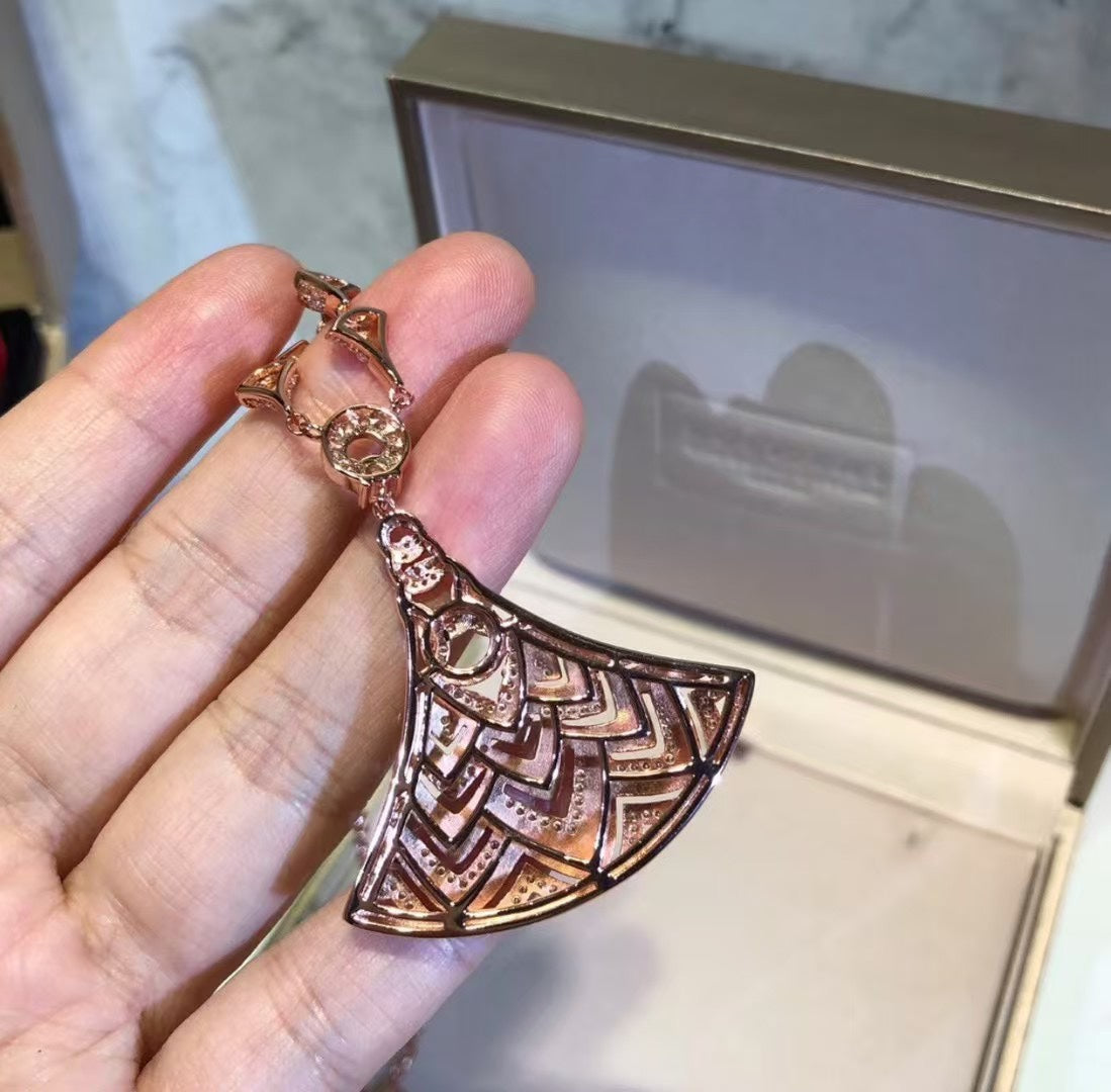BVL Camouflage Necklace Pink Gold