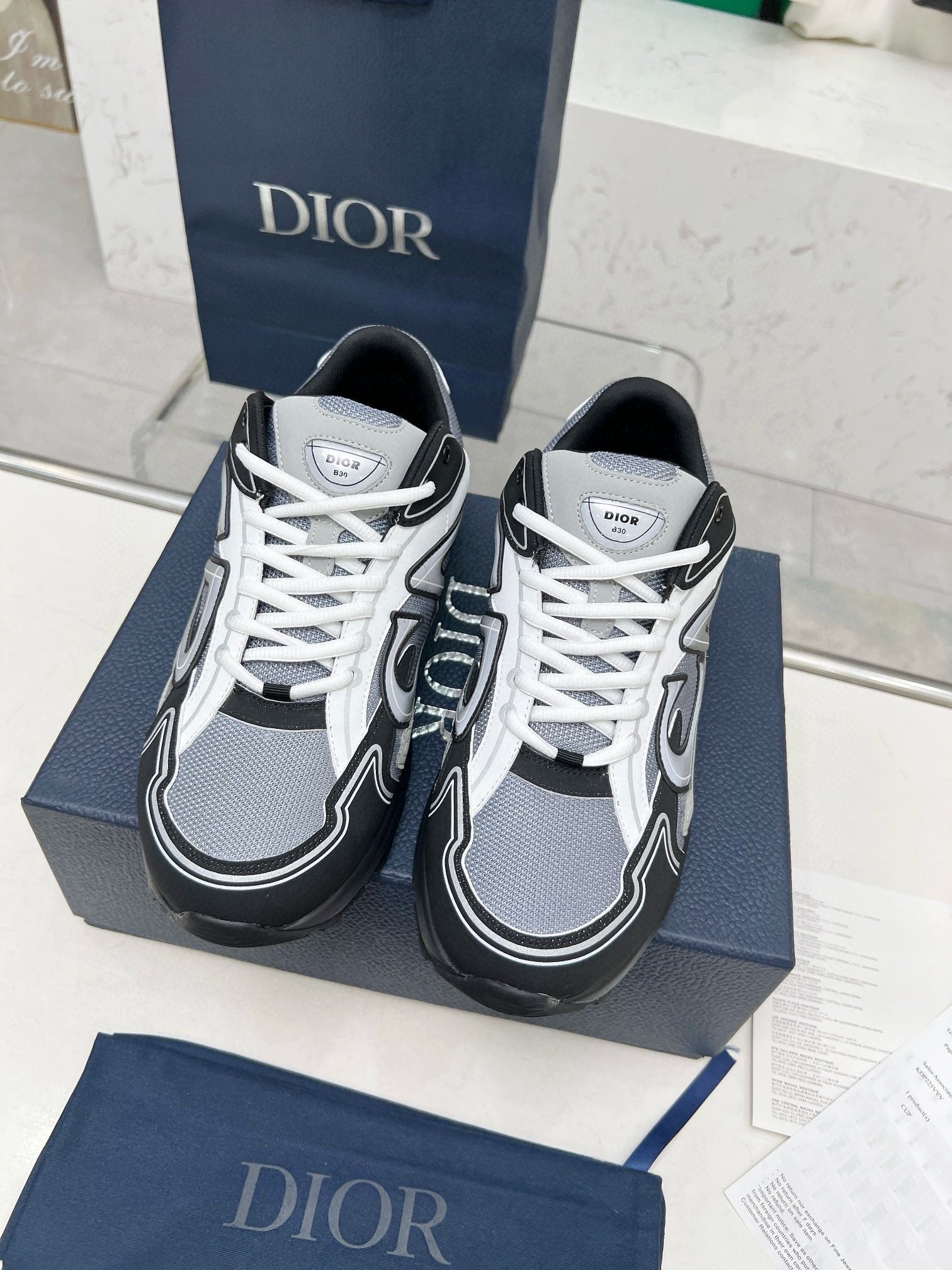 CD B30 SNEAKER BLACK AND GRAY MESH FABRIC