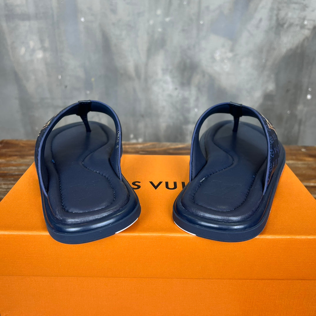 LV THONG SLIPPER IN NAVY BLUE MONOGRAM CALFSKIN