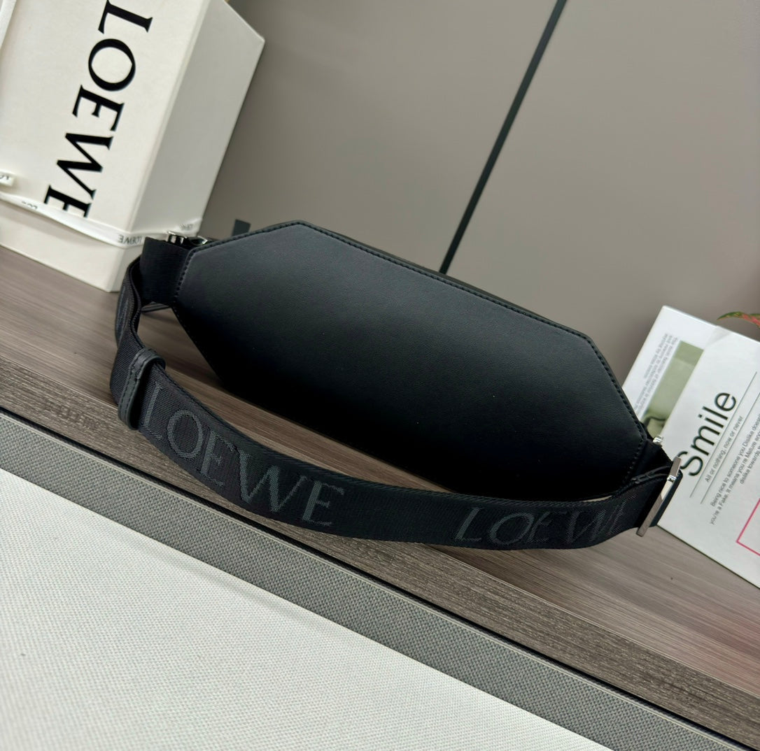 Loewe 2025 Convertible Sling Black Calfskin 274662