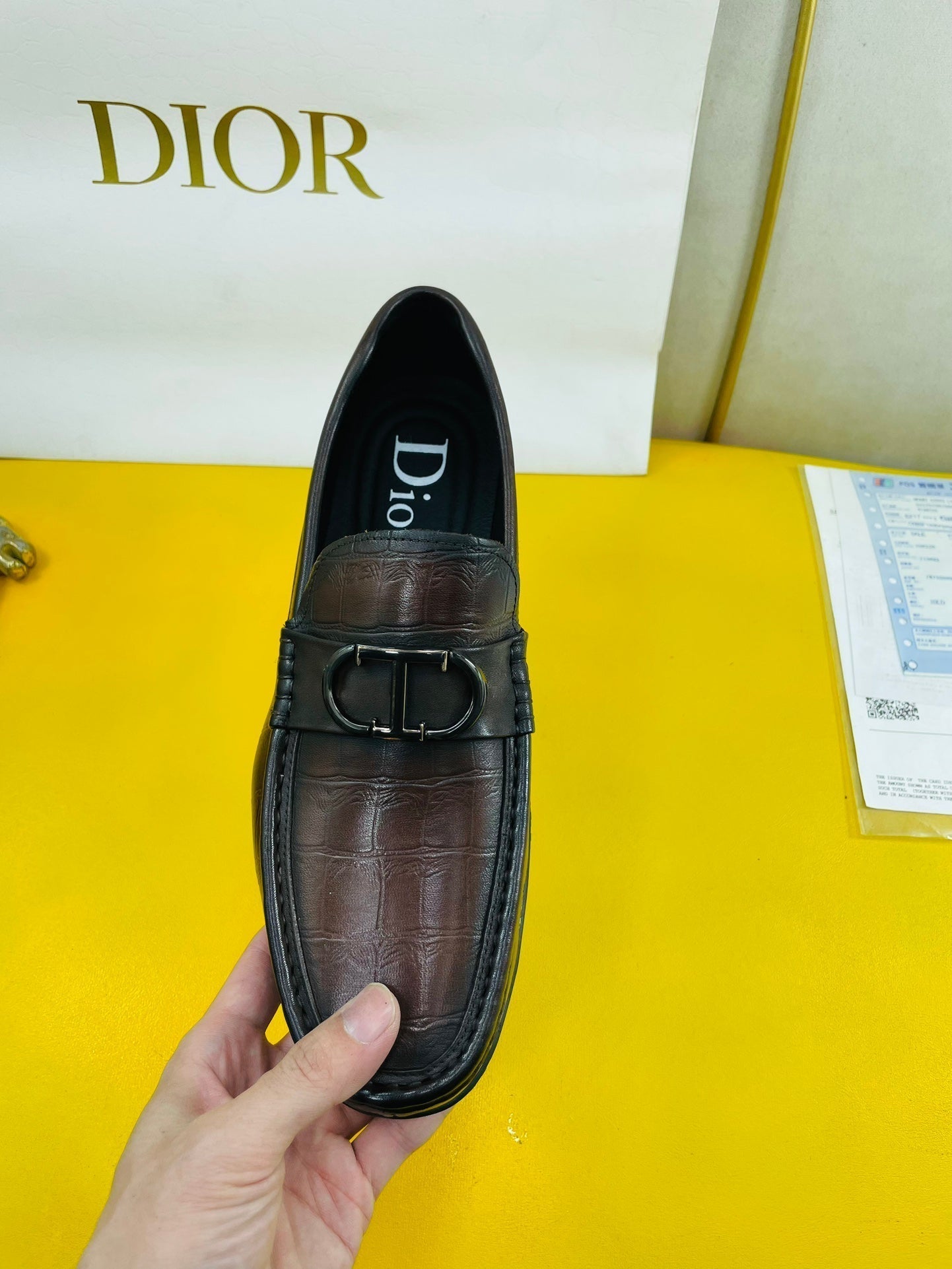 CD SYMBOL GRANVILLE LOAFER PECAN EMBOSSED CALFSKIN
