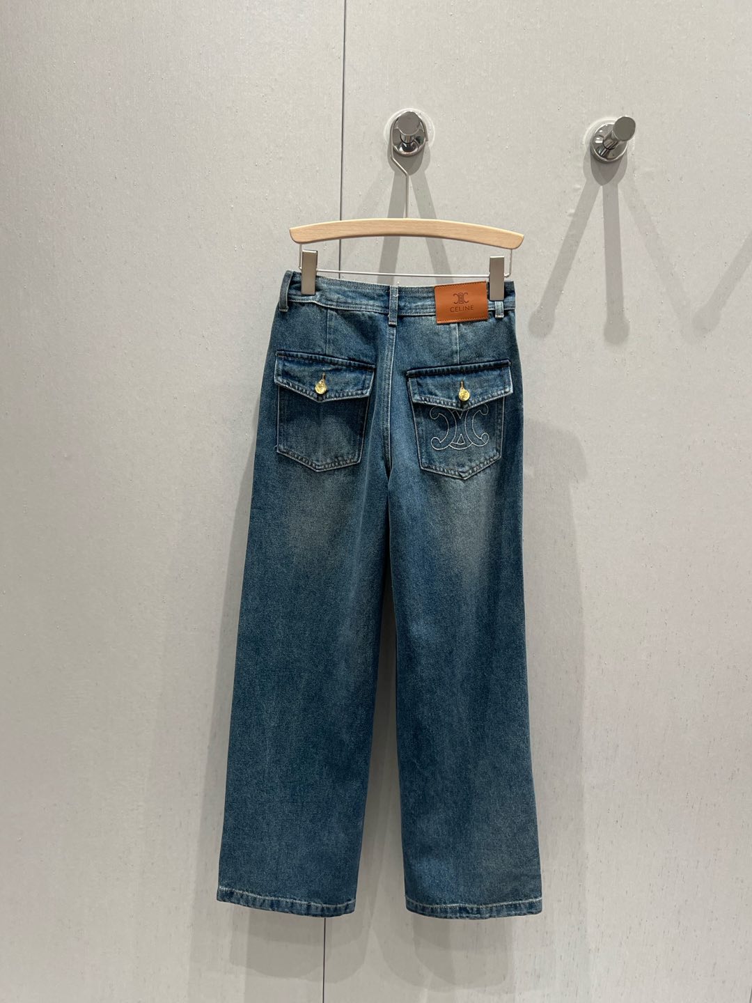Celine Back Pocket Embroidery Cover Straight Jeans Blue Cotton 209716