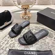 CC 26s Platform Slippers Black Sheepskin 627069