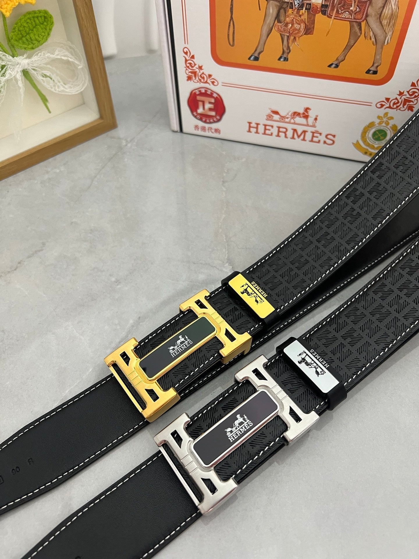 HM Constance Belt 38mm Black Cowhide Gold Buckle 619789