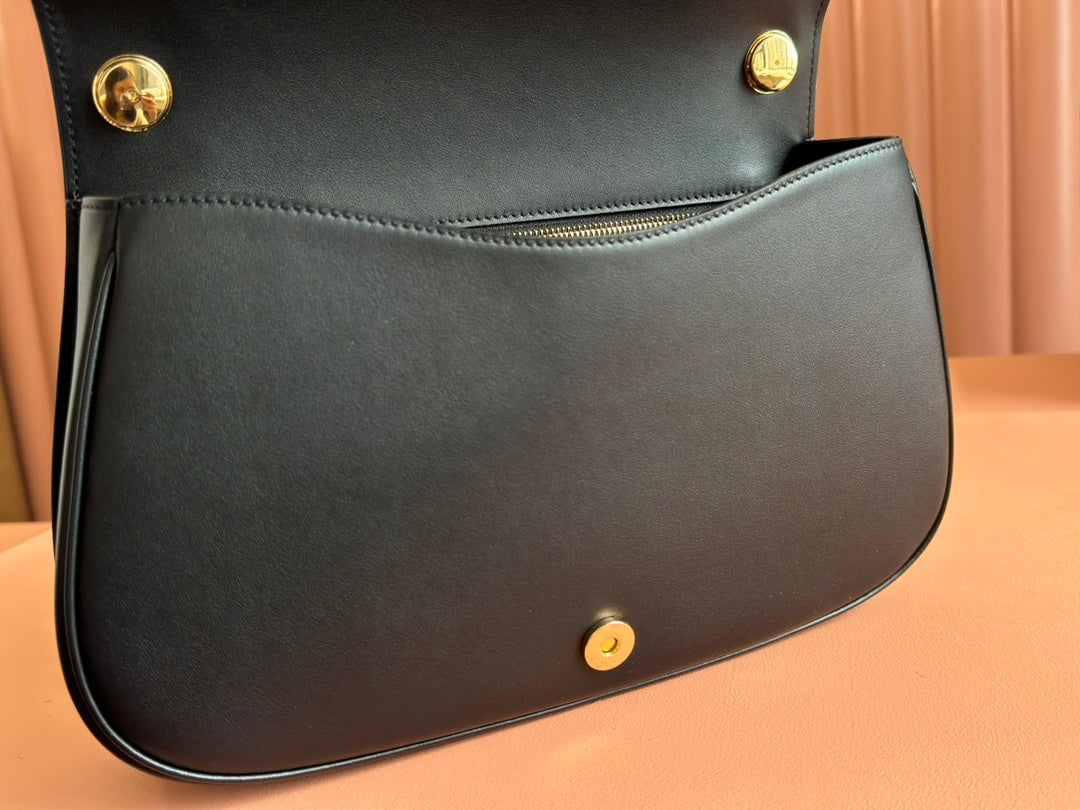 Gucci Blondie 32 Bag Black Leather 239908