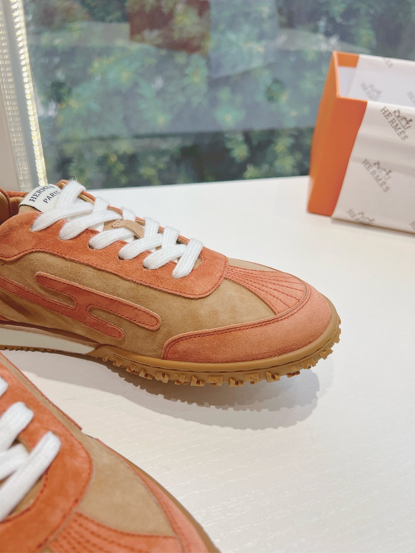 HM JET SNEAKER BROWN ORANGE CALFSKIN SUEDE